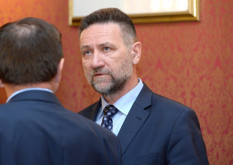 Nije pokrenut postupak protiv bivšeg ministra Barišića