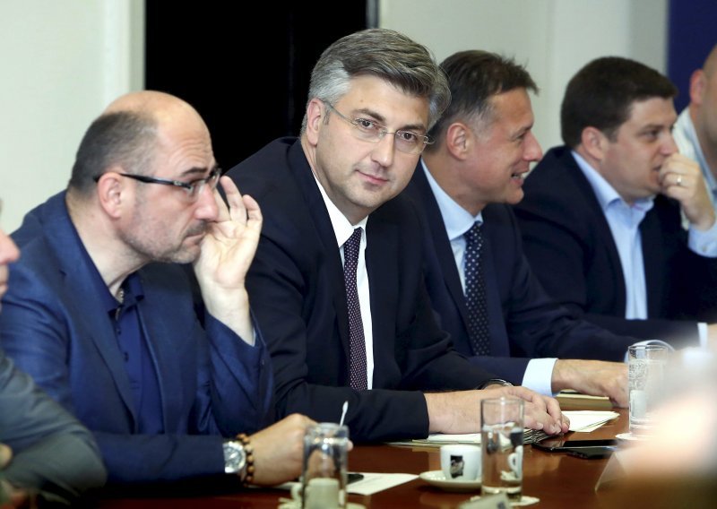Plenković na Predsjedništvu HDZ-a: Sve sam dogovorio, sve će biti dobro