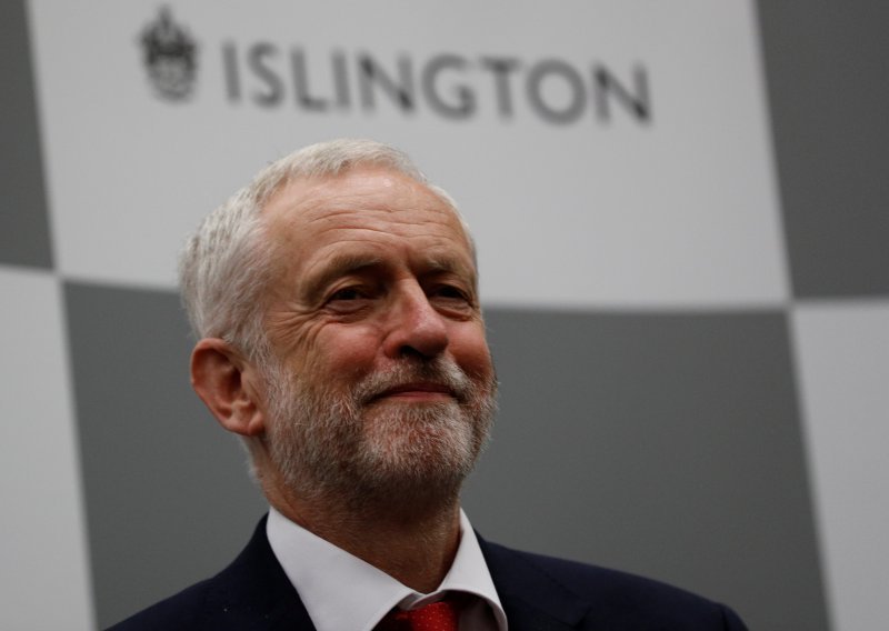 Lider oporbe Corbyn želi nove parlamentarne izbore