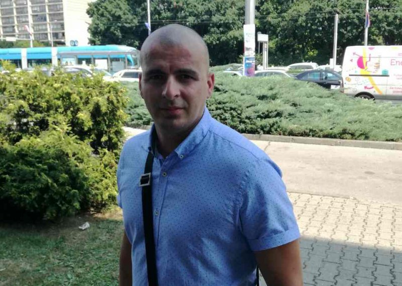 Splitski taksisti prozvali Uber zbog ilegalaca iz BiH, oni uzvraćaju: Apsurdno i netočno!