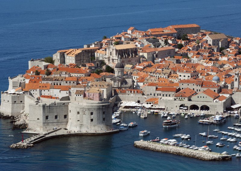 U Dubrovniku traje ljetna škola o ljudima i računalima