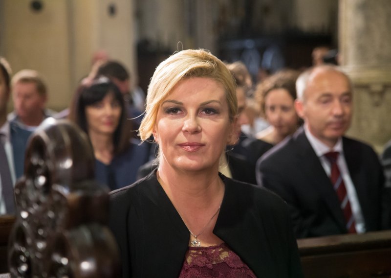 Predsjednici pozlilo na misi za domovinu u Zagrebačkoj katedrali
