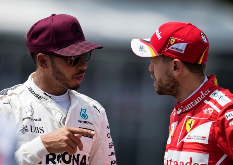 Ljutiti Hamilton pozvao Vettela: Pokaži da si muško, izađi iz bolida da riješimo to...