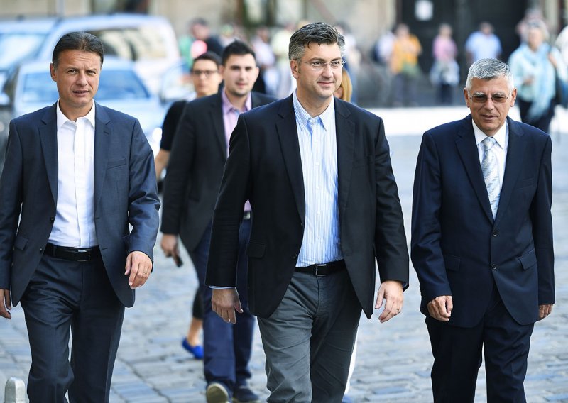 HDZ predao liste, Glasnović ipak odustao