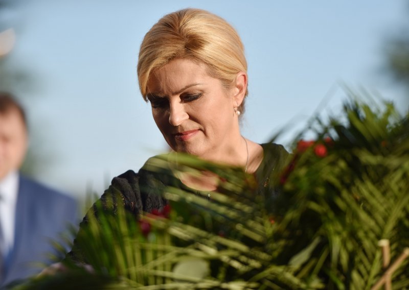 Što je Kolinda Grabar Kitarović poručila javnosti i premijeru?