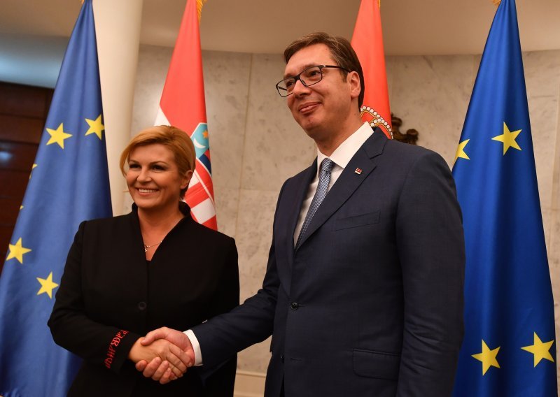 Vučić će doći u Hrvatsku ako ga pozove predsjednica Grabar-Kitarović