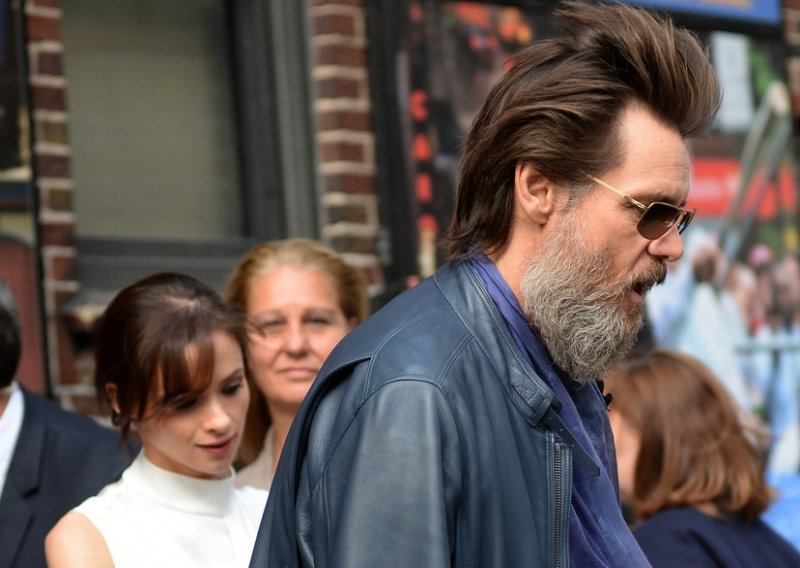 Jim Carrey u problemima, pokušat će se nagoditi s majkom bivše djevojke