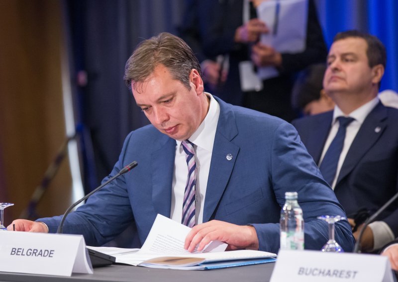 Vučić u Sarajevu nudi suradnju i obećava punu potporu stabilnosti BiH