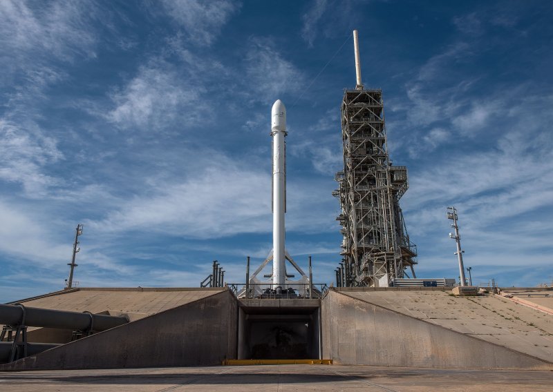 U zadnjim trenucima računalo otkazalo SpaceX-ovo lansiranje Intelsata 35e