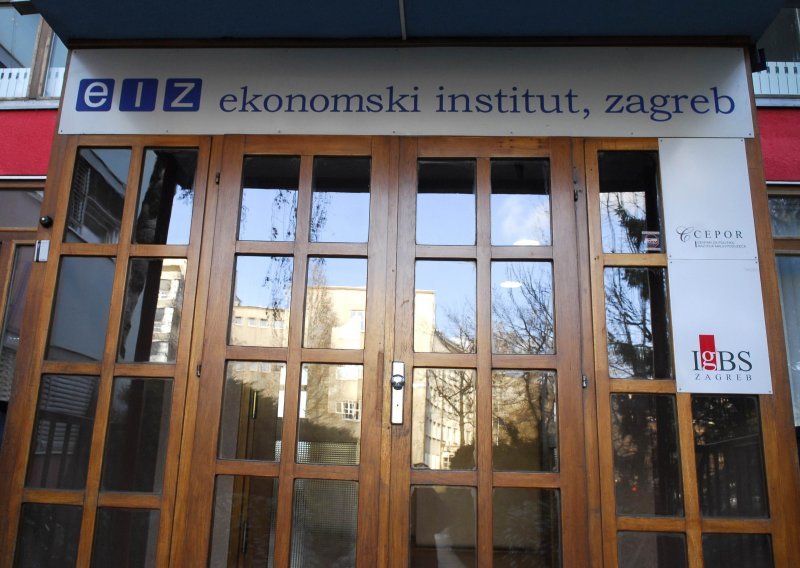 Ekonomski institut više ne vjeruje u oporavak u 2014.