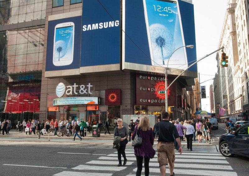 Samsung ide ambiciozno: Iduće godine stiže savitljivi Galaxy Note?