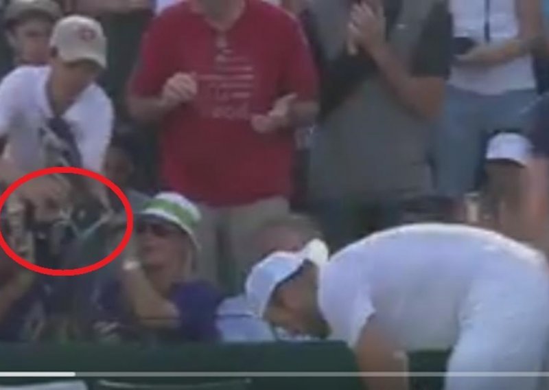 [VIDEO] Nezapamćen slučaj u Wimbledonu; tenisač krenuo u potragu za dječakom