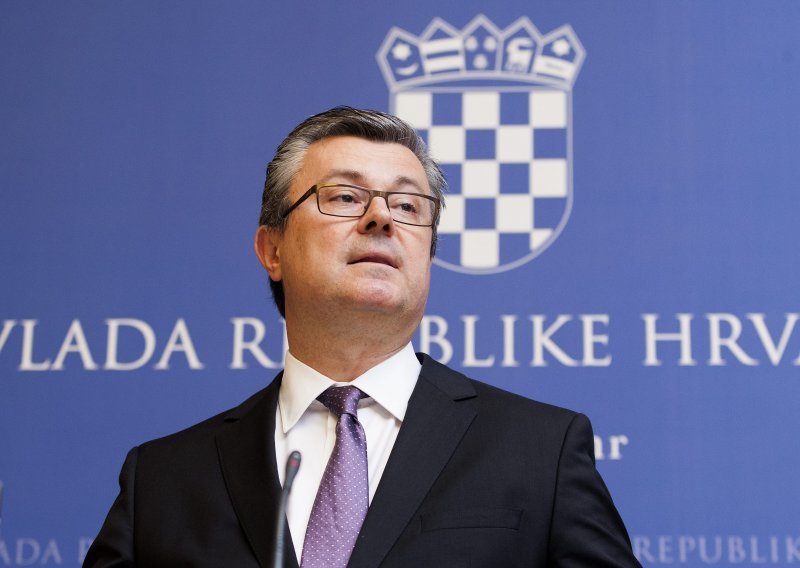 Orešković će do 15. srpnja odlučiti ide li na izbore s Mostom
