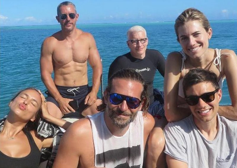 Irina Shayk i Bradley Cooper uživaju na Tahitiju