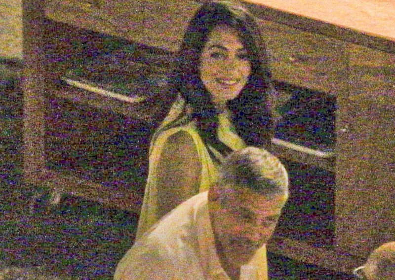 Lijepa mama Amal Clooney u romantičnom izlasku
