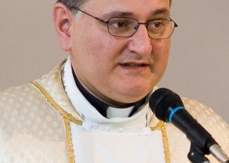 Papa Franjo imenovao novog šibenskog biskupa