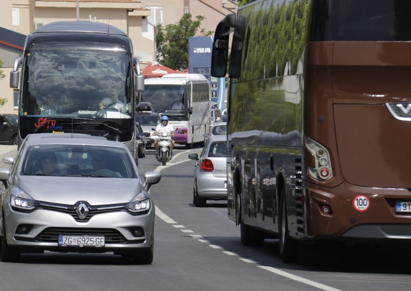 Dio zagrebačke Rudeške i Škorpikove zatvaraju se za promet