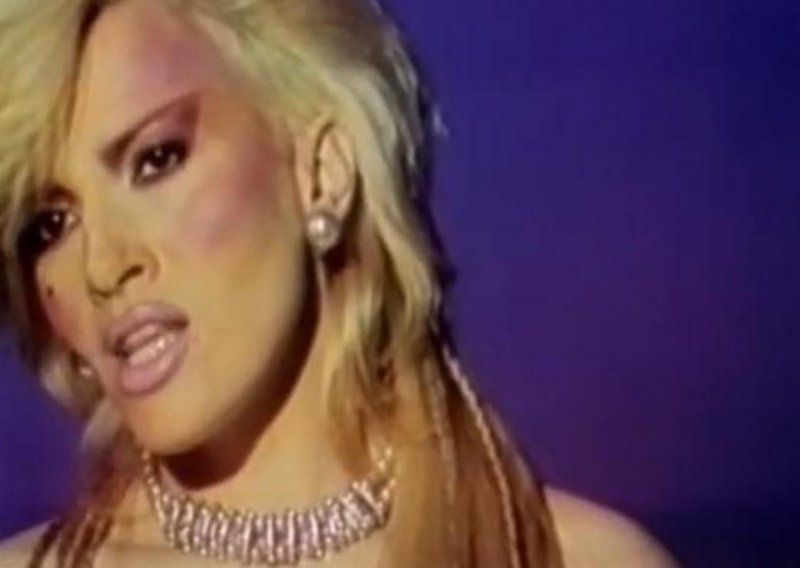Pogledajte što danas radi i kako izgleda najpoznatija 'princeza'
ex-Yu