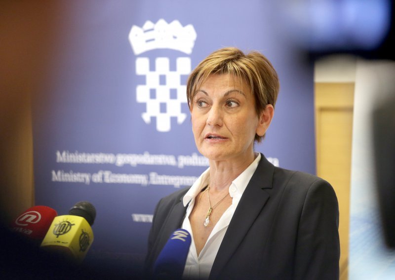 Oporba predala zahtjev za opozivom Martine Dalić