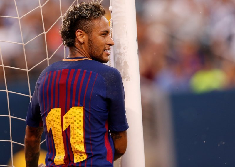 Neymar hitno napustio Barcu; otkriven pravi razlog koji će razbjesniti sve na Camp Nou