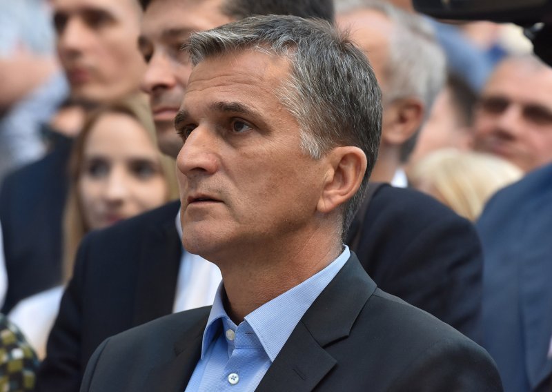 Ministar Marić: Ne stignem čitati Todorićev blog