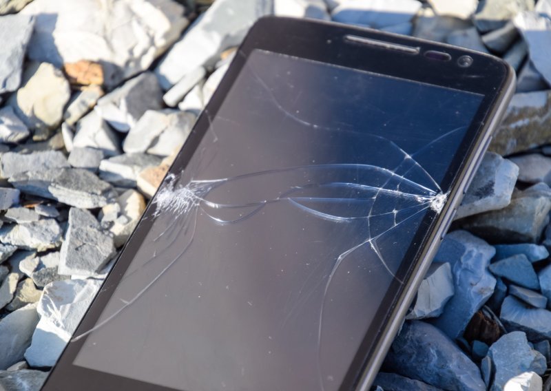 Kako produljiti život smartfonu? Držite se ova tri pravila