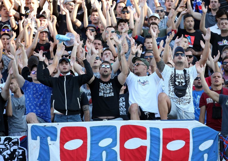 Nakon poraza od Rudeša Kopić i igrači Hajduka završili na razgovoru s Torcidom