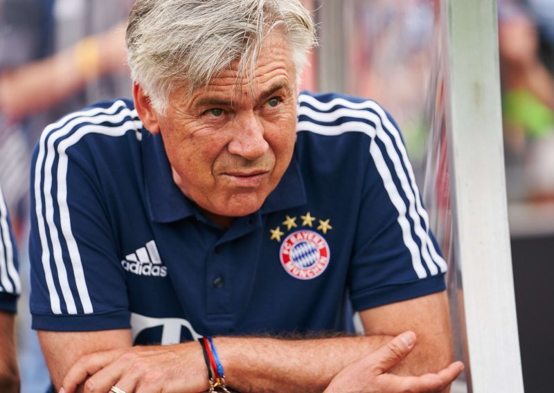 Nezadovoljstvo u Bayernu sve je veće, svi su se okrenuli protiv Ancelottija