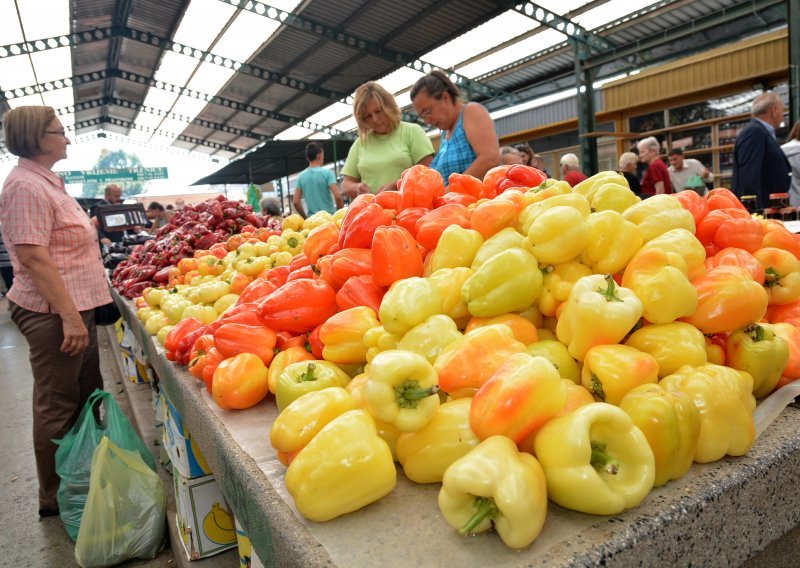 Balkanski ministri smišljaju odgovor na hrvatski pravilnik o uvozu voća i povrća