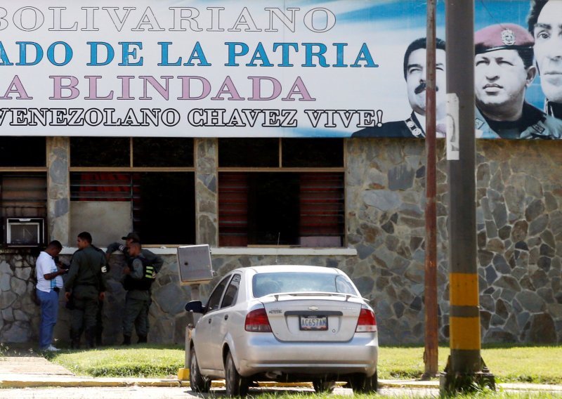 Maduro pokrenuo potjeru za 'plaćenicima'