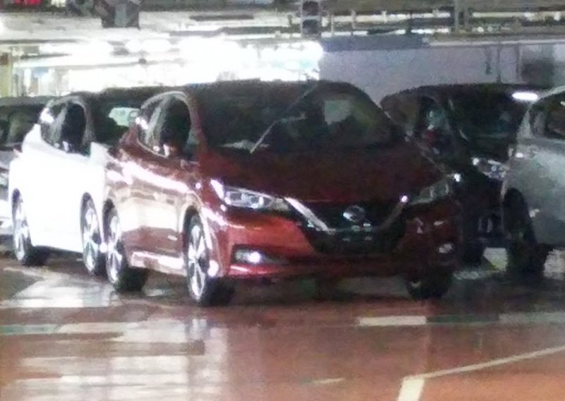 Nissanov zaposlenik ‘procurio’ fotke električnog Leafa na Twitteru