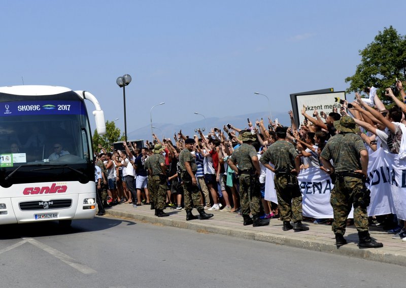 Uzavrelo u Skopju: Igrače Reala i Manchestera čuva policija s kalašnjikovima