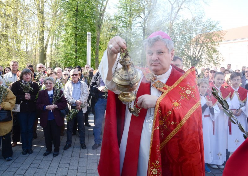 Košić: Vjeroučitelju s Knežije treba dokazati da je to izgovorio