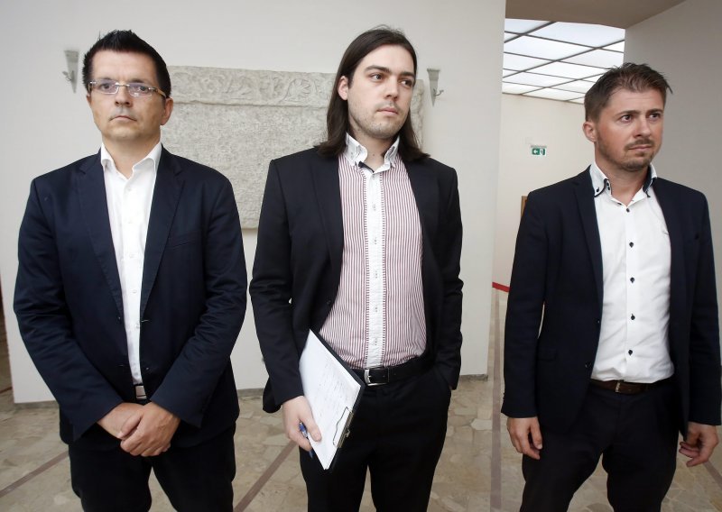 Živi zid kazneno prijavio Plenkovića, Dalić, Marića i Ramljaka