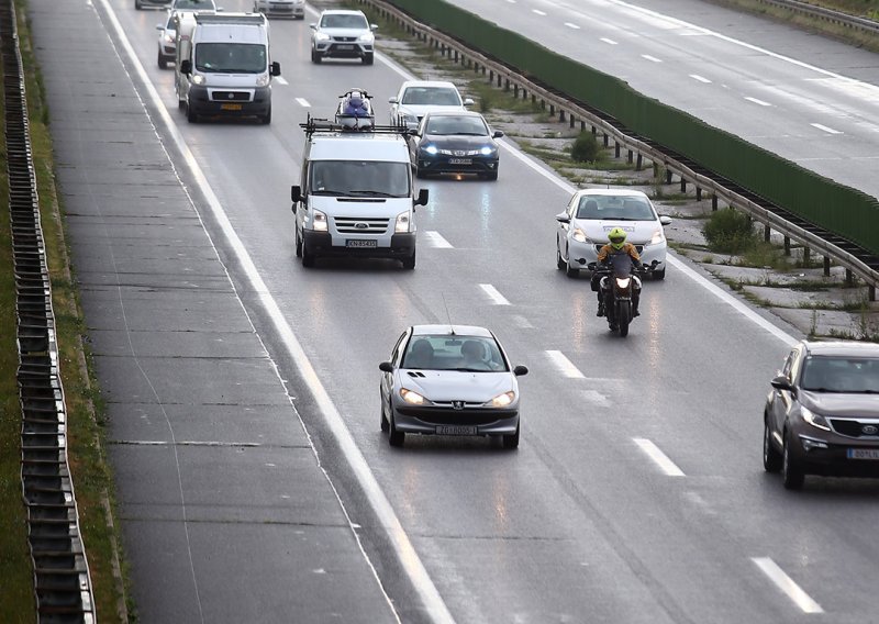 Pojačan promet prema moru, bura kod Svetog Roka