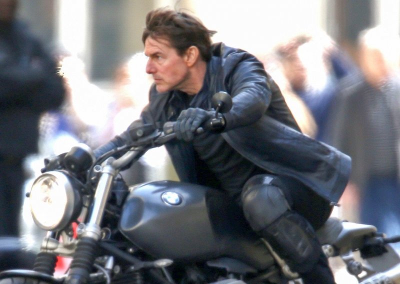 Tom Cruise se ozlijedio snimajući opasan skok u 'Nemogućoj misiji 6'