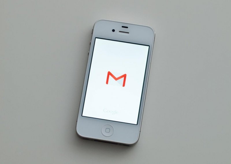 Gmail na vašem iPhoneu će vas sada štititi od prevarantskih poruka