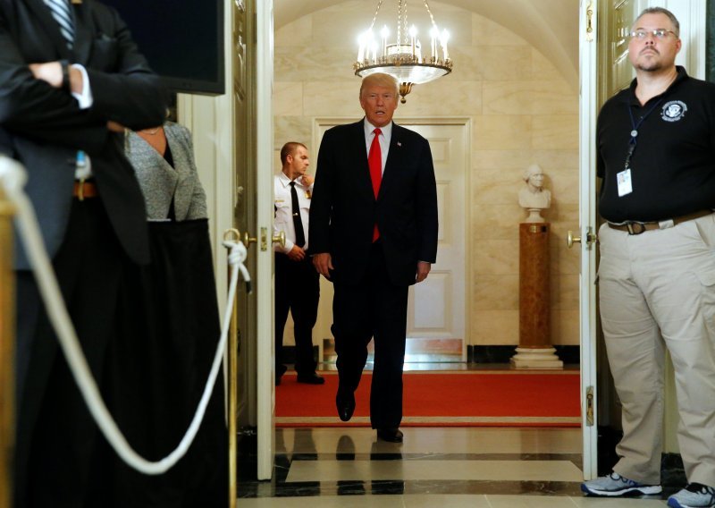 Trumpov savjetnik potvrdio da se SAD povlači iz Pariškog sporazuma