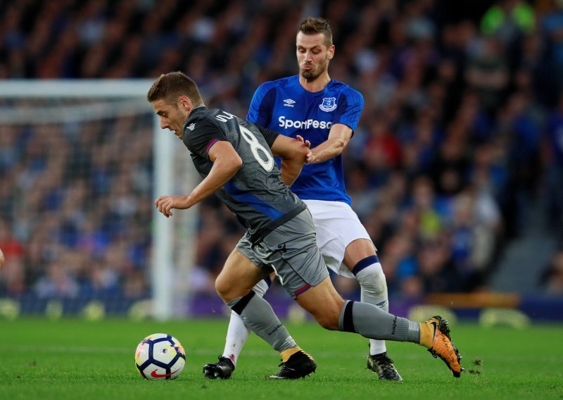 Everton povisio ponudu, Vlašić na korak do transfera?!