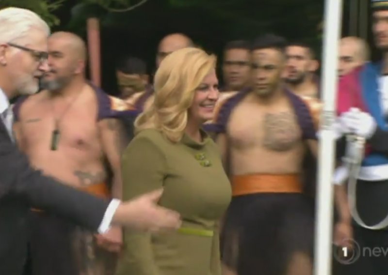 Hrvatsku predsjednicu Maori pozdravili trljanjem nosevima i hakom
