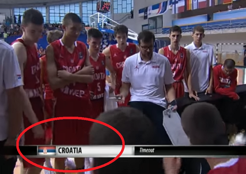Hrvatskoj 'prišili' srpsku zastavu, pa sada u Srbiji od toga rade 'slučaj'