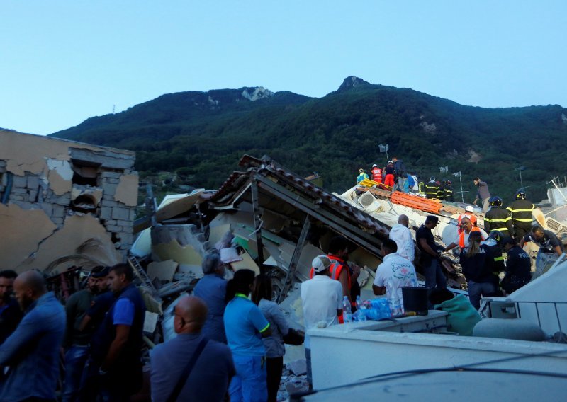 U potresu u Italiji poginule dvije žene