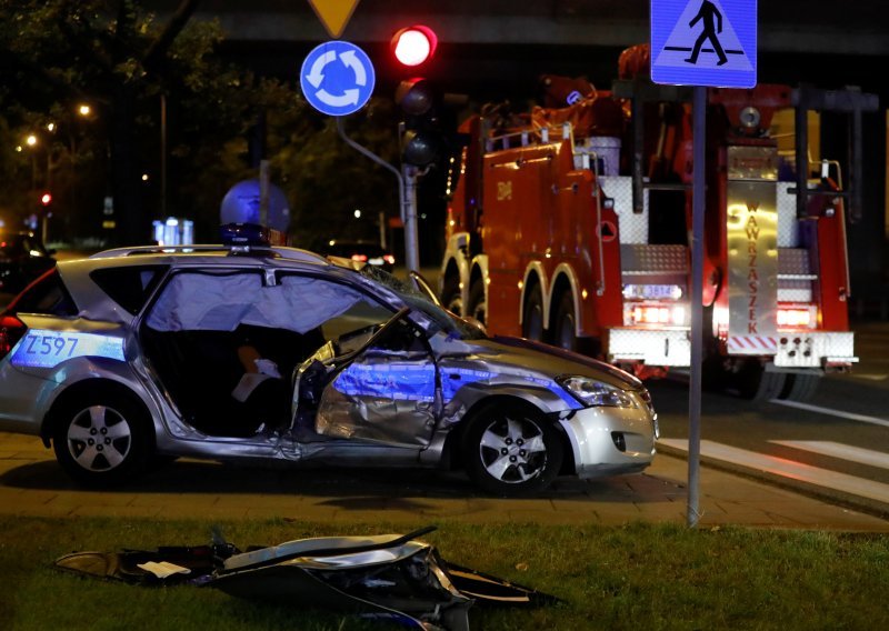 Troje ozlijeđenih u sudaru vozila iz konvoja glavnog tajnika NATO-a