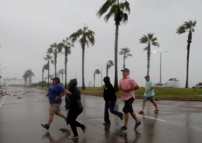Nakon uragana Harvey koji je poharao Teksas, prema Floridi ide Irma