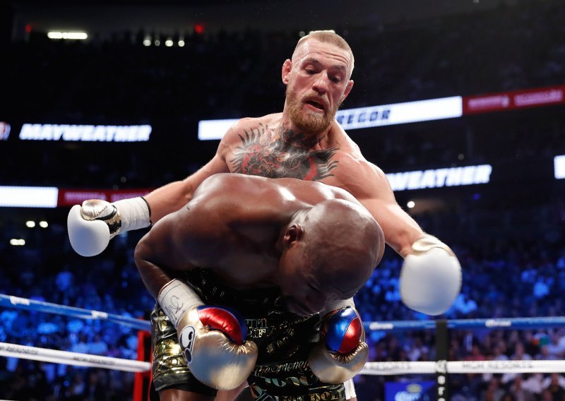 Statistika otkrila; McGregor zadao više udaraca nego Pacquiao!