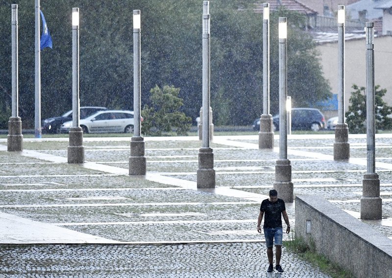 Temperatura raste, no ne spremajte kišobrane