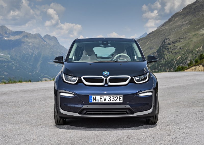 Novi električni BMW i3 izgleda više sportski i to je sve