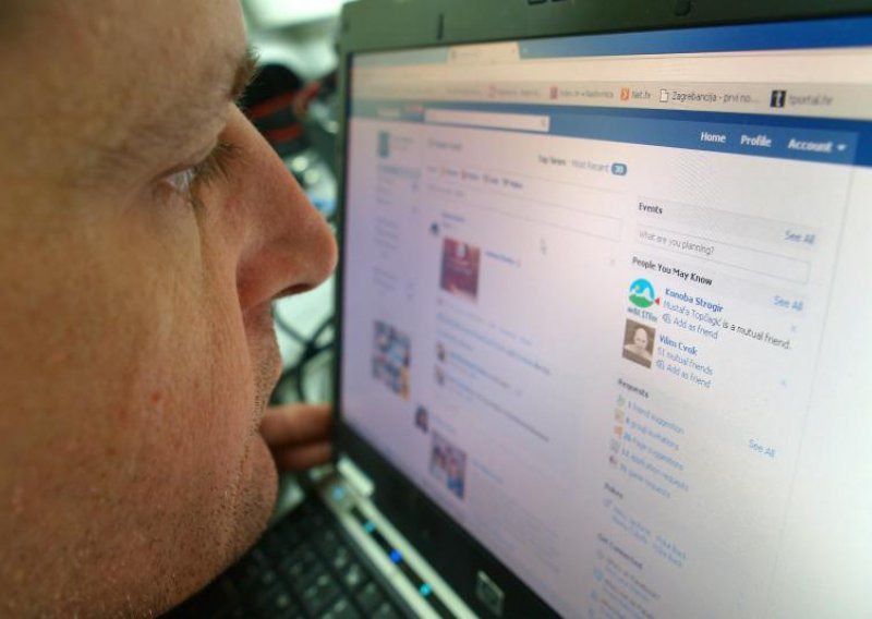 Facebook nudi nagradu otkrivačima bugova