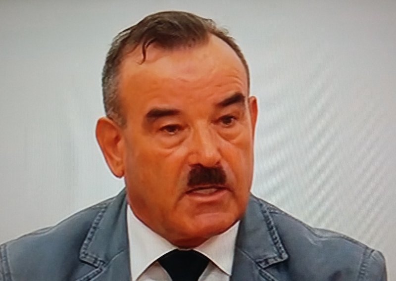 Policija podigla kaznenu prijavu: Skejo i još četvorica pjevali 'Evo zore, evo dana'