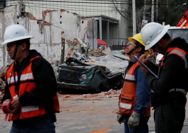 Najmanje 35 mrtvih u potresu u Meksiku